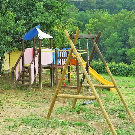 Locazione Turistica Tenuta Corte Bianca Semesterbostad Vesime